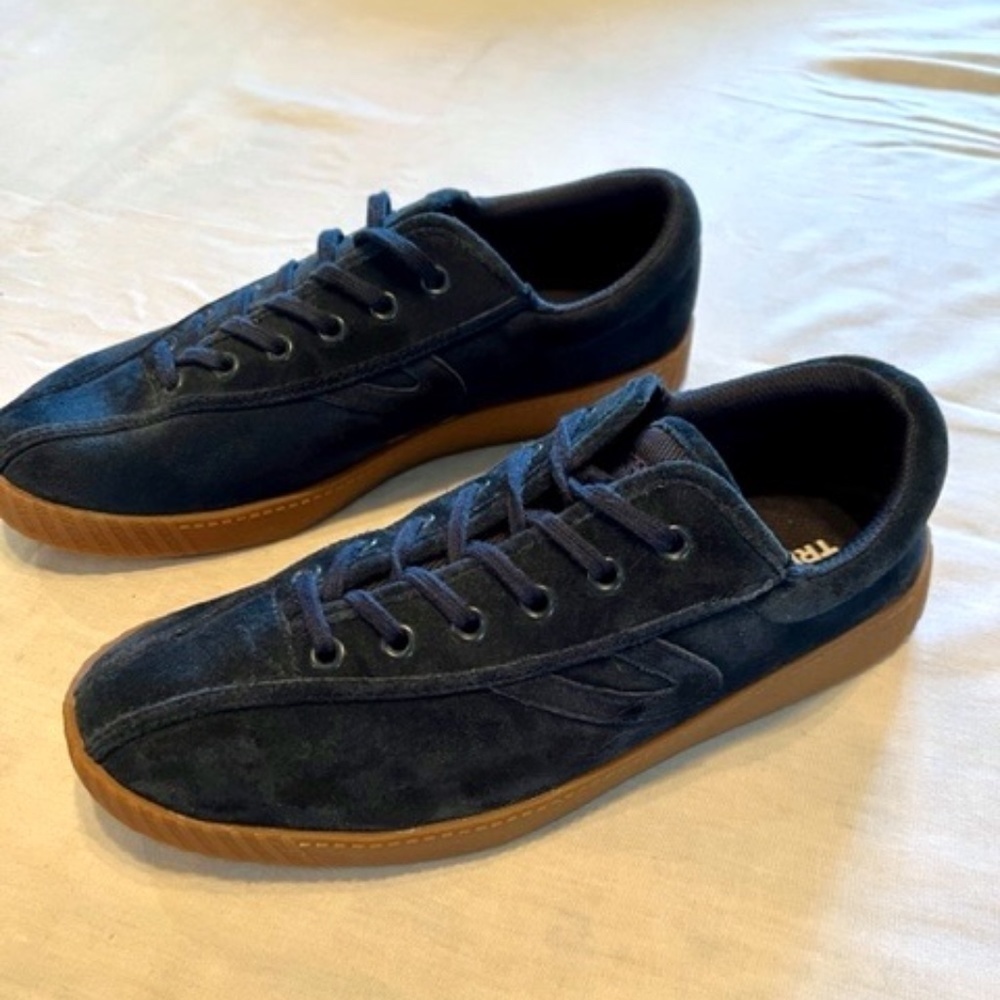 Tretorn Nylite Navy Suede Sneakers Sz 8 DEADSTOCK​​​​ - Picture 2 of 7